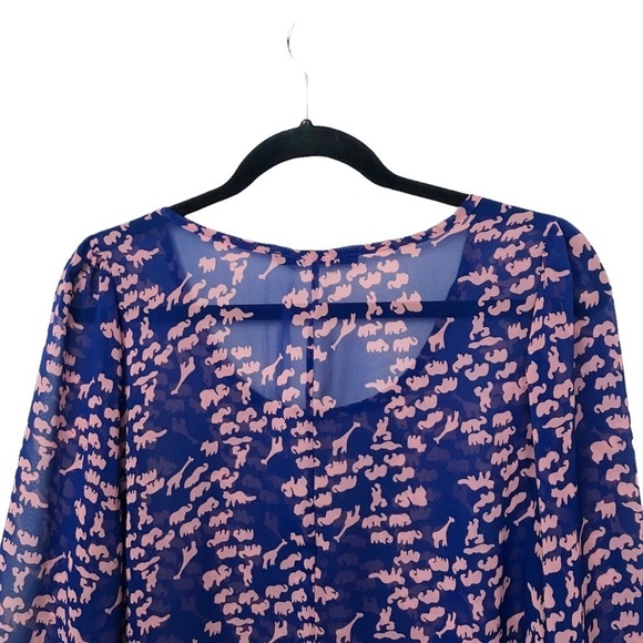 Peaches N Cream Blue Animal Print Blouse Approx Medium - Picture 5 of 11